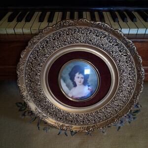 Cameo Creations vintage portrait 14.5x14.5" Eliza Anne Linley by Gainsborough